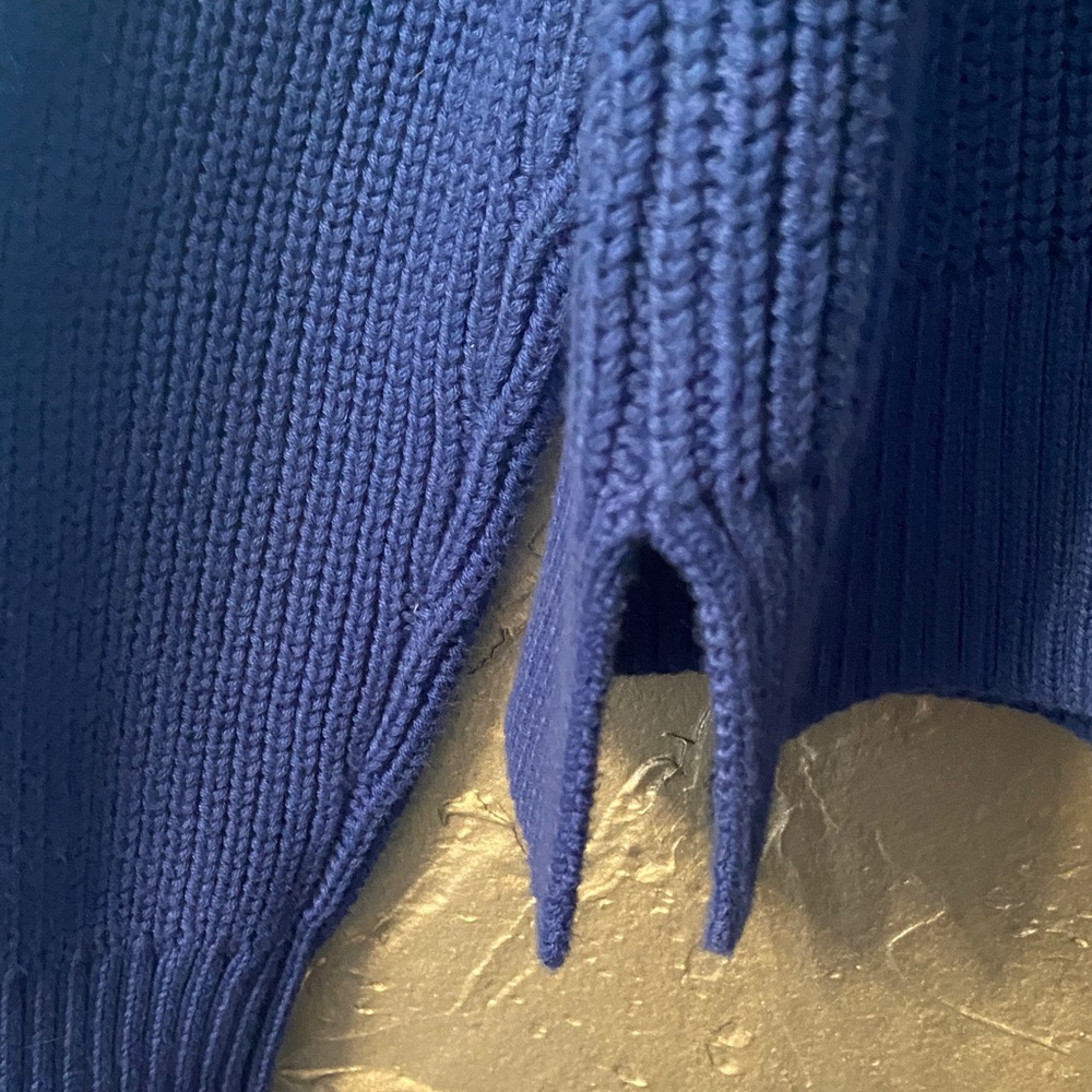Duluth Trading Co Women's Blue Sweater - Picture 6 of 7